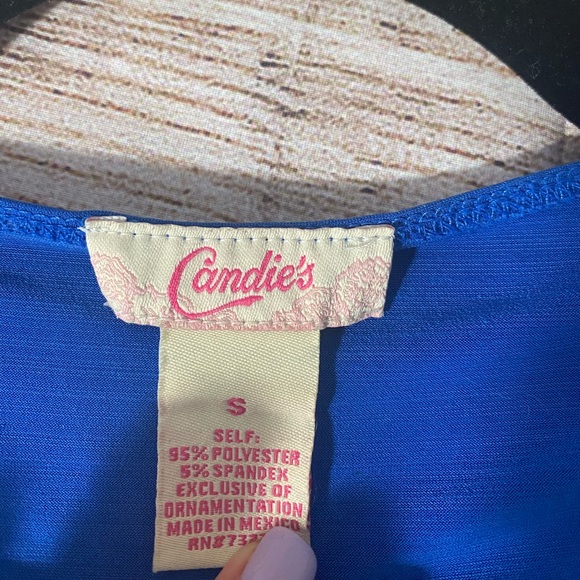 Blue top - Picture 4 of 4